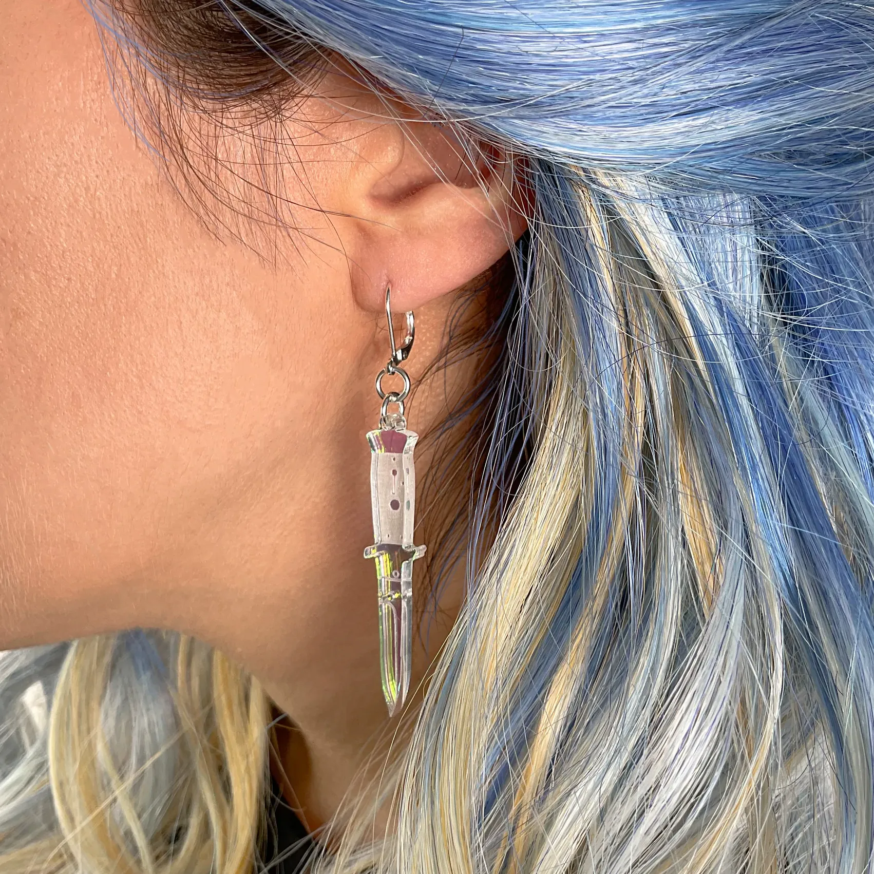 A KNIFE LESS ORDINARY EARRINGS IRIDESCENT
