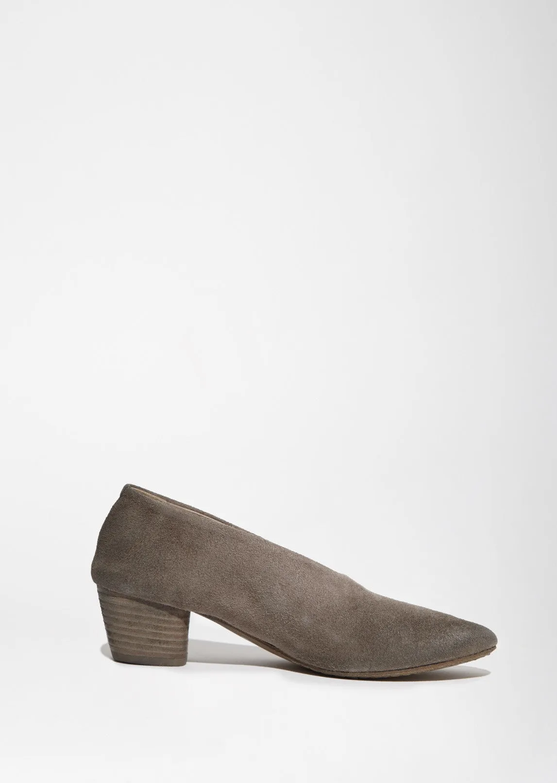 Coltello Distressed Suede Pump