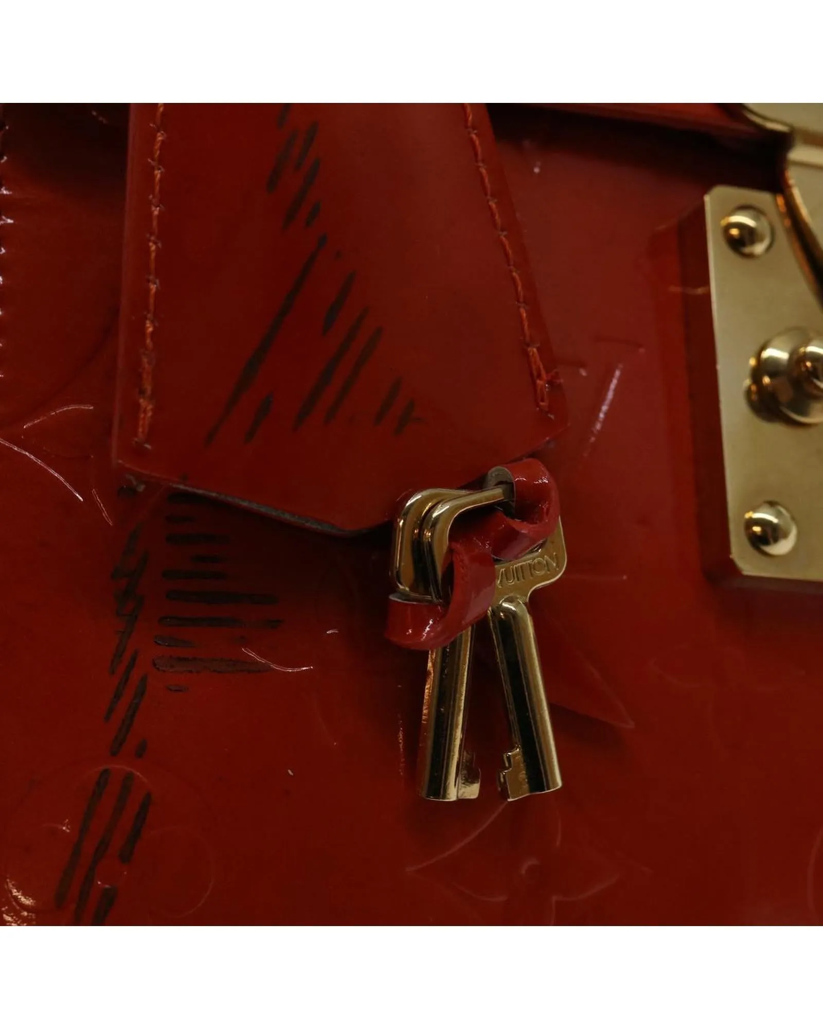 Red Patent Leather Hand Bag with Key Accessory