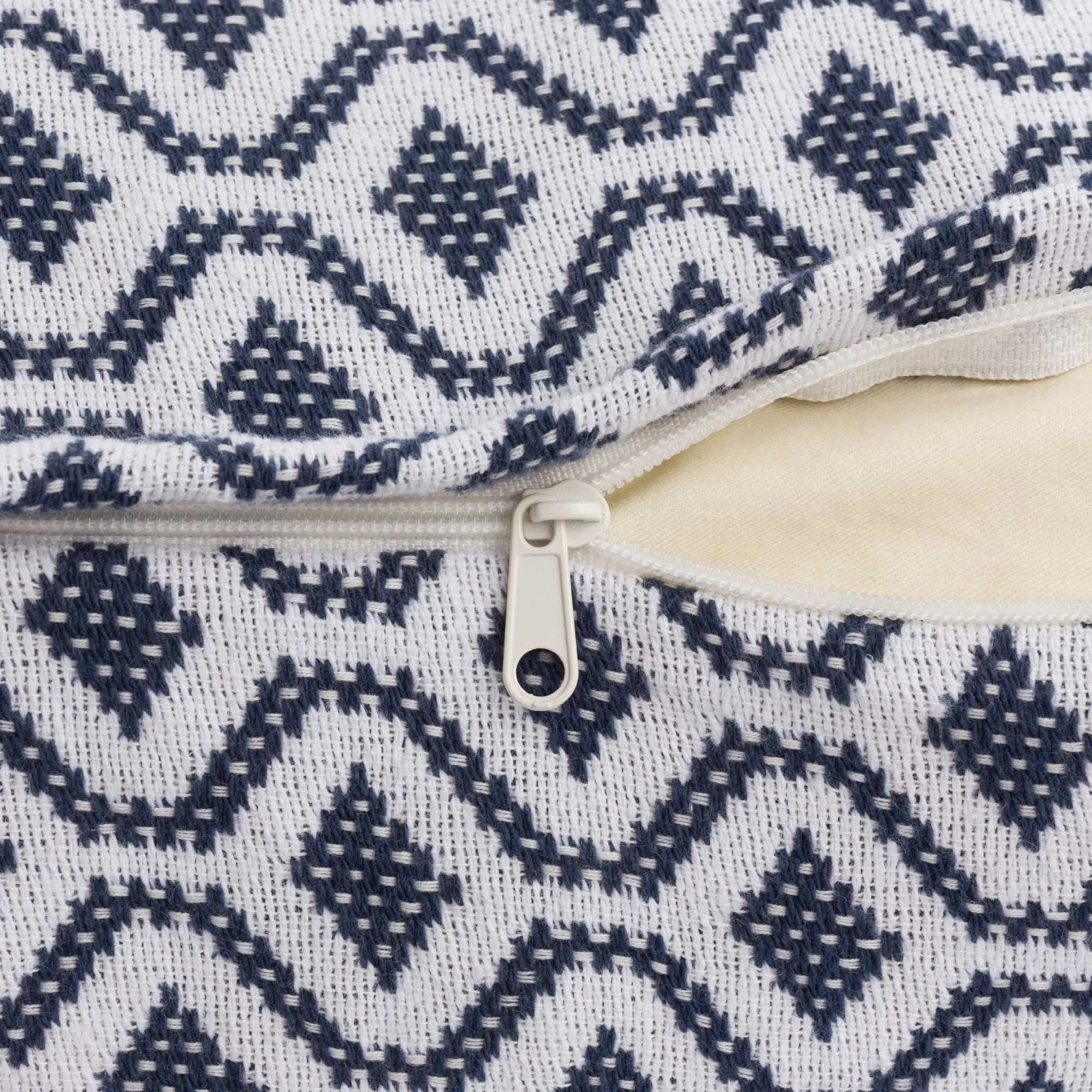 Viana Large Cushion Cover [Blue grey/White]